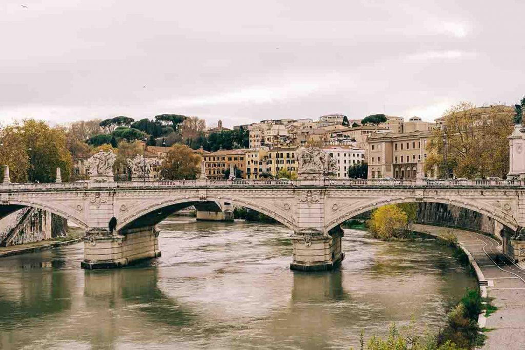 Ponte sul Tevere